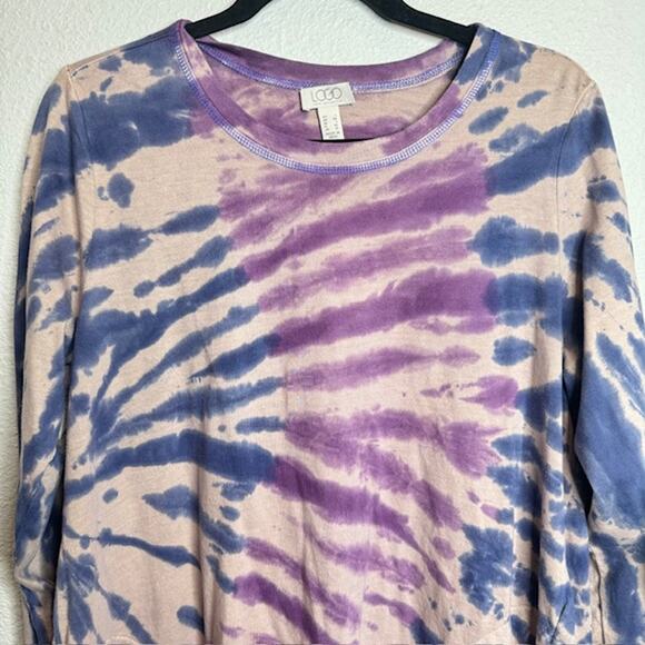 LOGO by Lori Goldstein Sz Large Tie-Dye Top with Hi-Low Hem - Picture 2 of 13